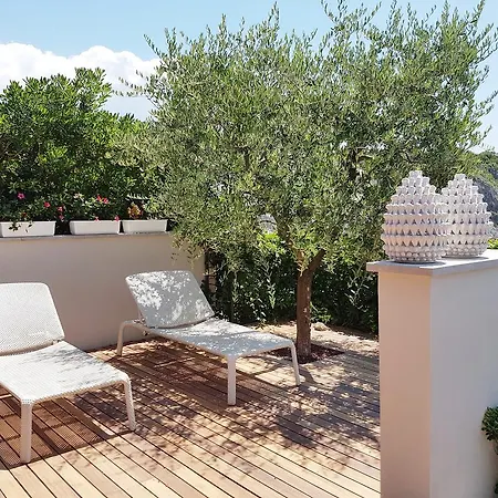 Avolare In Portopiccolo All'ulivo Систиана